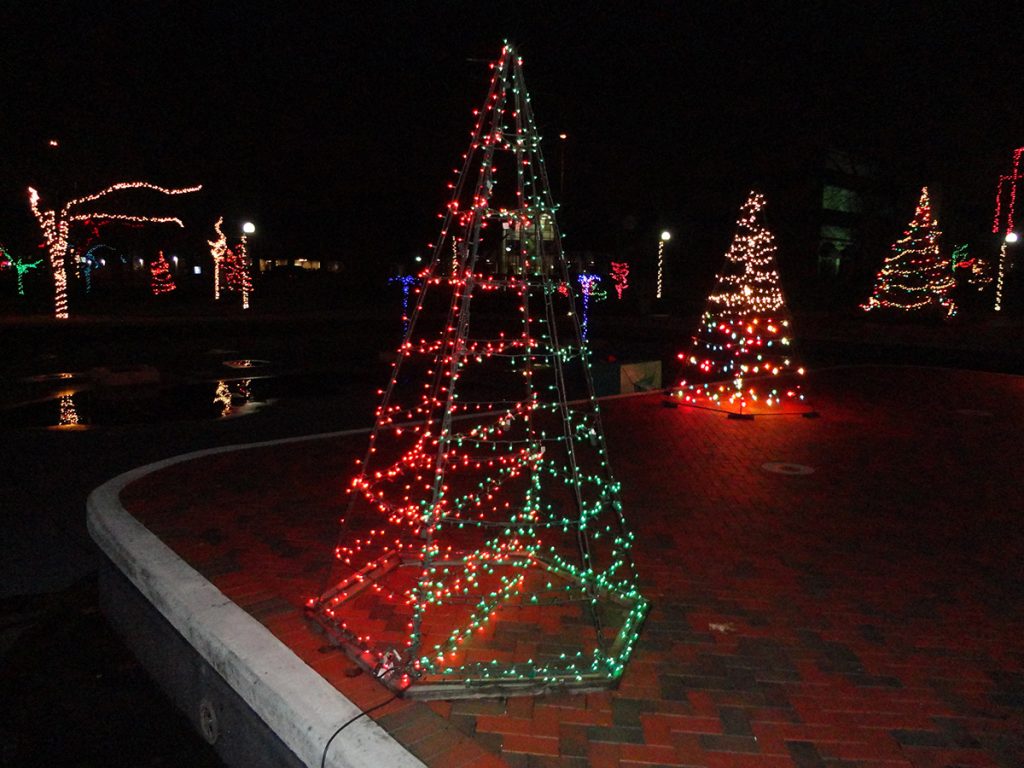 Kettering Christmas Tree Lights FREE Discover Dayton Ohio